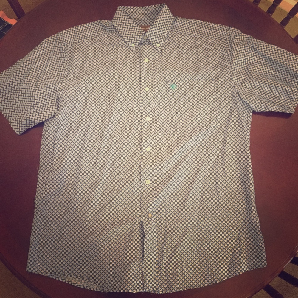 Men's Large Ariat Blue Short Sleeve Button Down